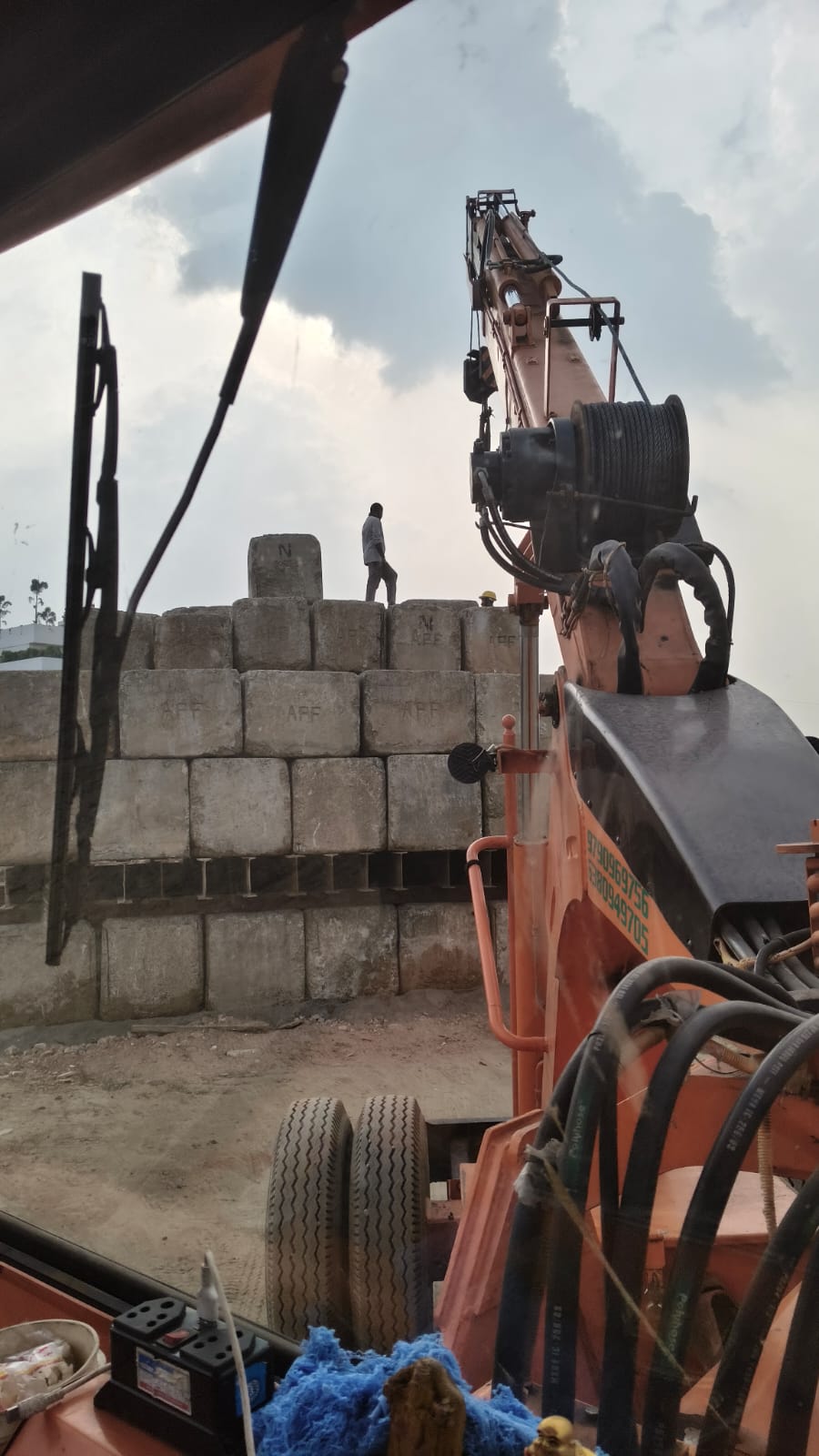 Heavy Crane Rental in Chennai